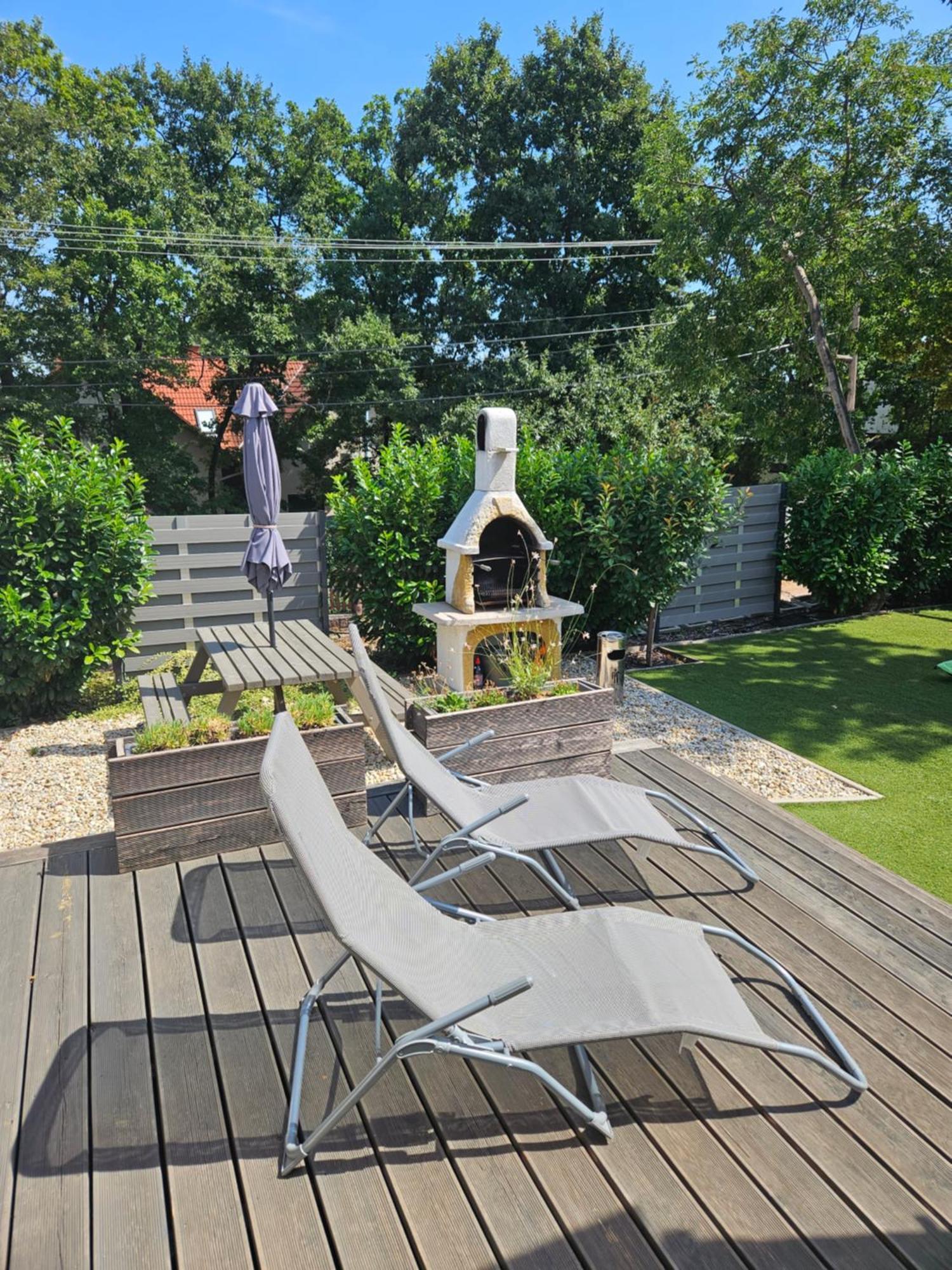 Bowery - Arnyas Vendeghazak Appartement Balatonalmádi